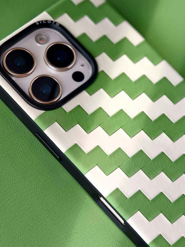 sicora  iPhone 16 pro case with green and white zigzag pattern