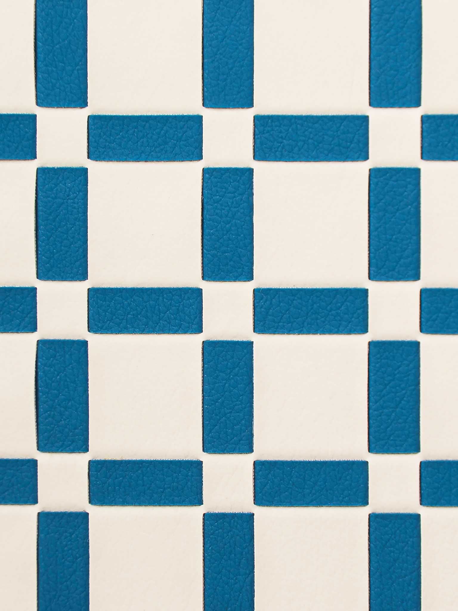 Sicora cream white and sea blue checkered pattern