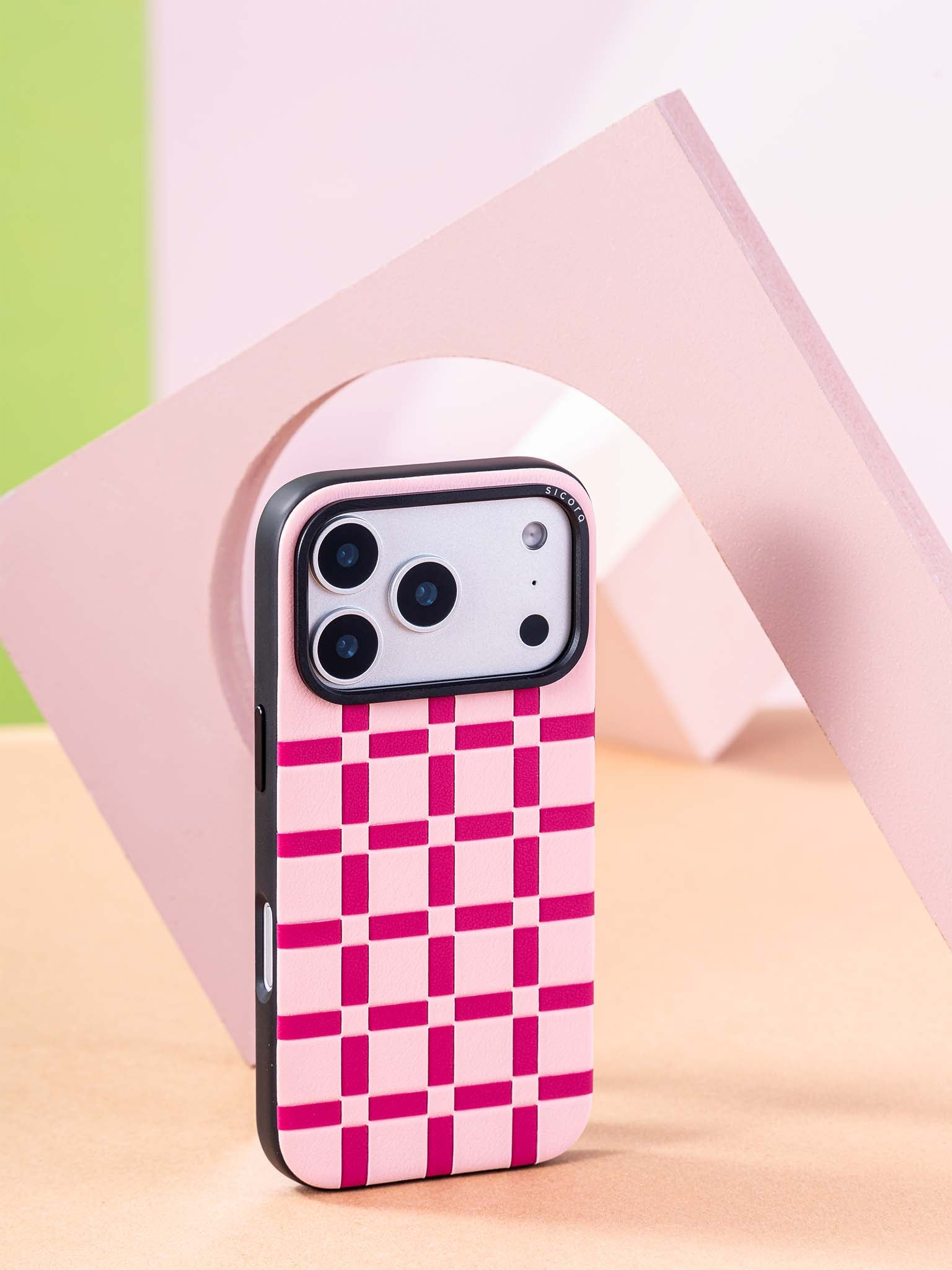 Sicora gridplay phone case with pink and magenta checkered pattern