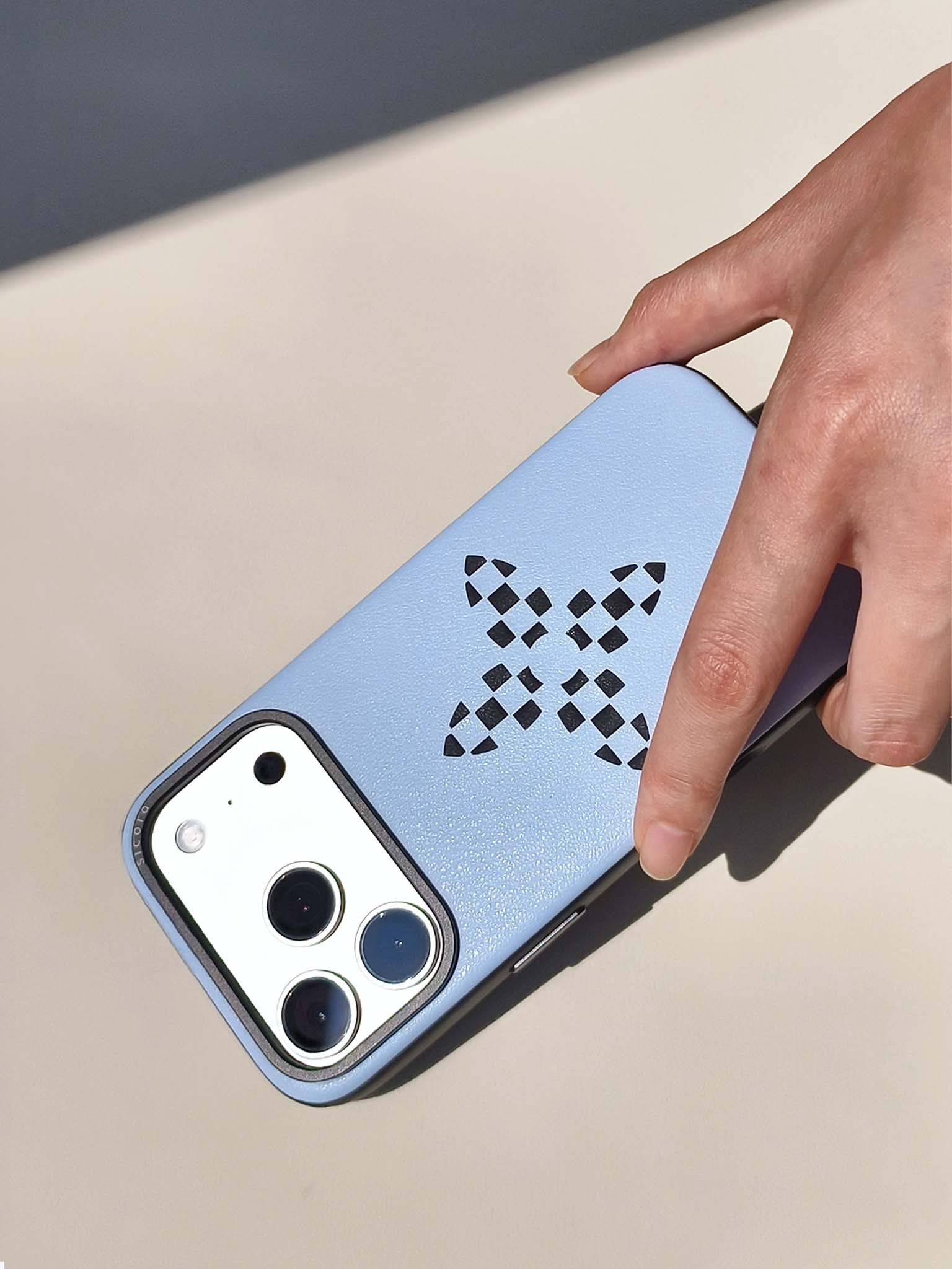 Product video showcasing sicora iPhone 18 pro vegan leather case, bloom case in sky blue