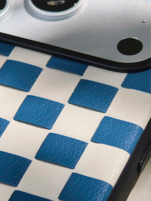 sicora sea cream checkerboard case iPhone 17 pro video