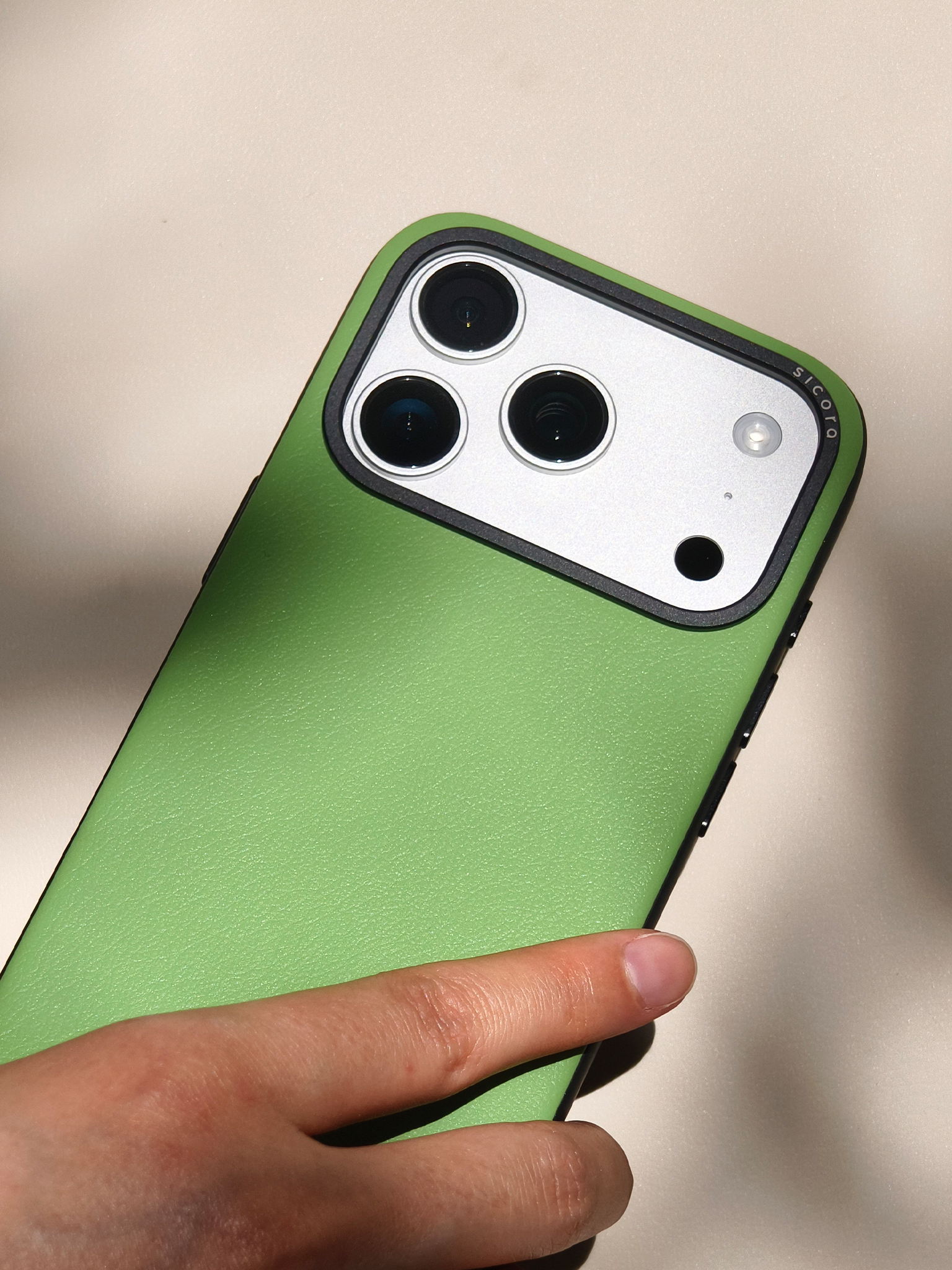 sicora moodblock case iPhone 17 pro green