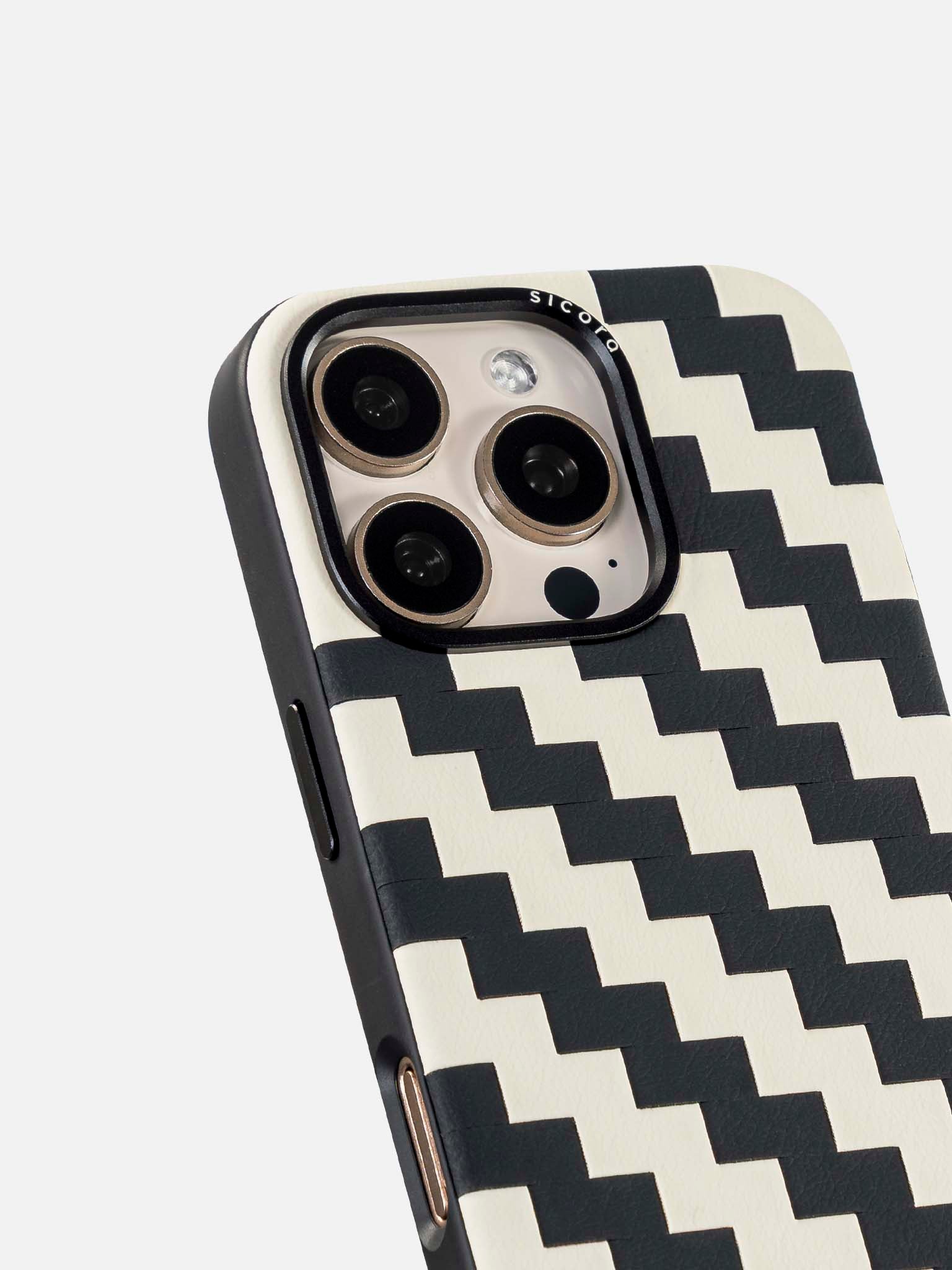 sicora black and white zigzag phone case