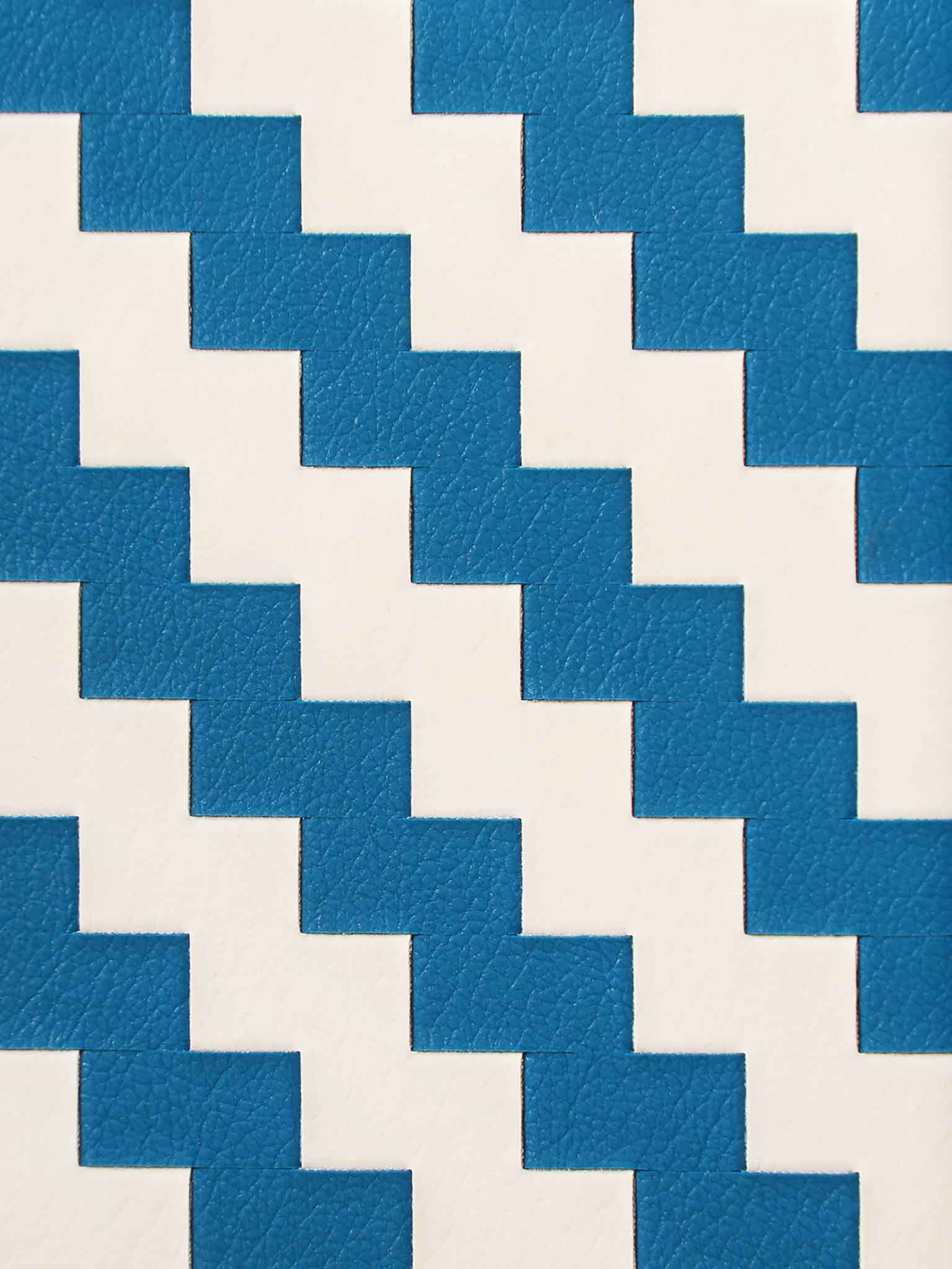 Sicora sea blue and cream white zigzag pattern